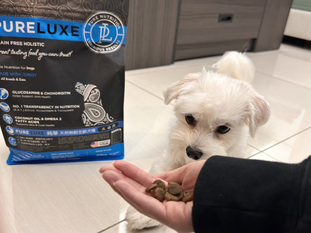 Nama的成長餐桌-PURELUXE 無穀火雞肉飼料吃不停