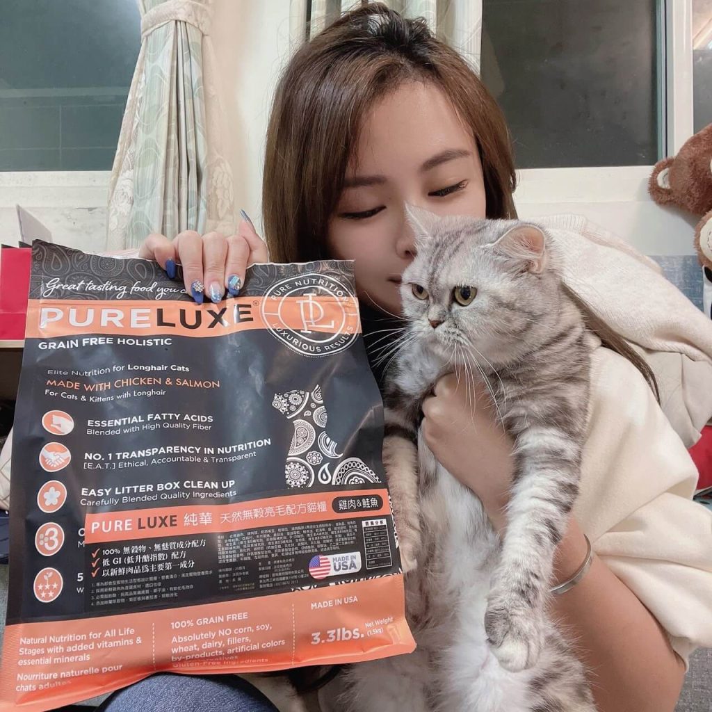 呼嚕嚕真實分享-PURELUXE美國純華無穀飼料，宅貓也超愛